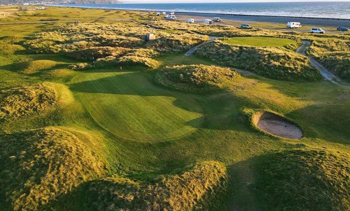 Borth & Ynyslas Golf Club